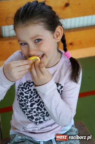 Zdjęcie w galerii na portalu naszraciborz.pl: Mała Strzecha z RCK na warsztatach tanecznych wiadomości z regionu