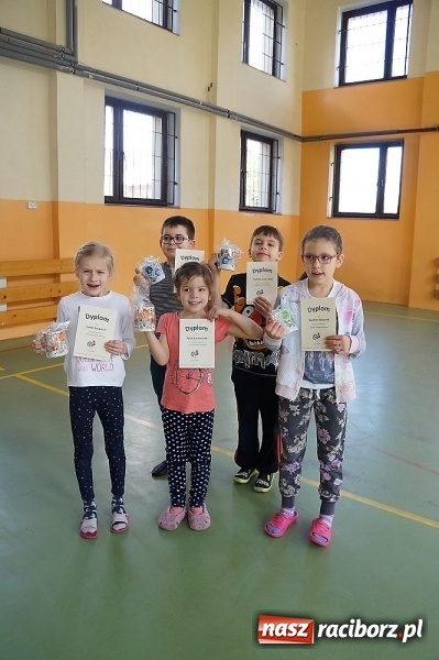 Zdjęcie w galerii na portalu naszraciborz.pl: Mała Strzecha z RCK na warsztatach tanecznych wiadomości z regionu