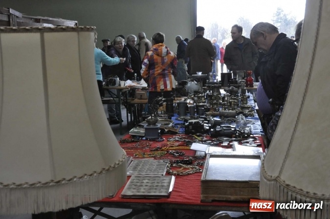 Zdjęcie w galerii na portalu naszraciborz.pl: Pietrowicka giełda staroci rośnie w siłę wiadomości z regionu
