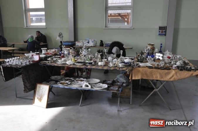 Zdjęcie w galerii na portalu naszraciborz.pl: Pietrowicka giełda staroci rośnie w siłę wiadomości z regionu
