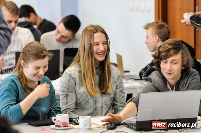 Zdjęcie w galerii na portalu naszraciborz.pl: StartUpShaker 2017 - młodzież z raciborskich i krzyżanowickich szk&oacute;ł na warsztatach biznesowych w Zakopanem wiadomości z regionu