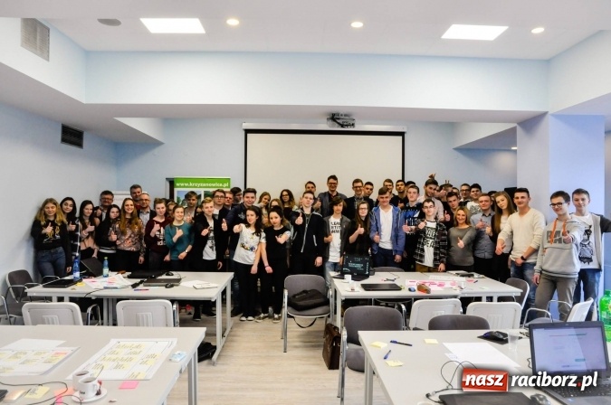 Zdjęcie w galerii na portalu naszraciborz.pl: StartUpShaker 2017 - młodzież z raciborskich i krzyżanowickich szk&oacute;ł na warsztatach biznesowych w Zakopanem wiadomości z regionu