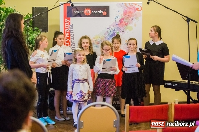 Zdjęcie w galerii na portalu naszraciborz.pl: Koncert Wiosenny w wykonaniu wychowank&oacute;w Studia ARS wiadomości z regionu