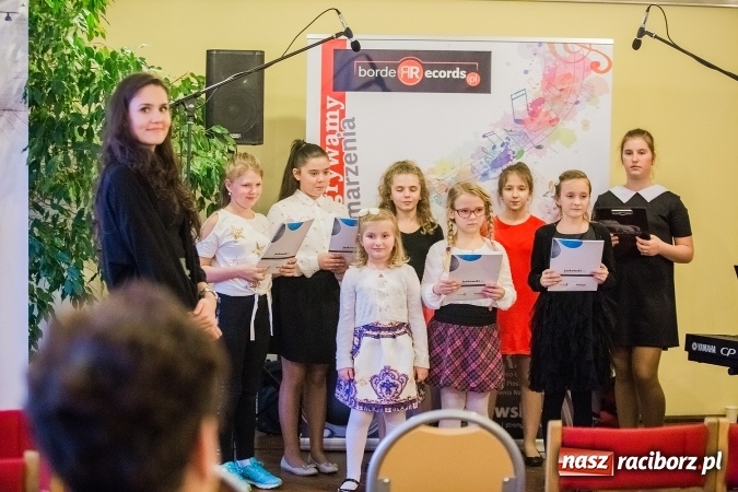 Zdjęcie w galerii na portalu naszraciborz.pl: Koncert Wiosenny w wykonaniu wychowank&oacute;w Studia ARS wiadomości z regionu