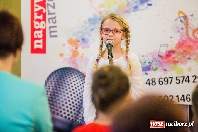 Zdjęcie w galerii na portalu naszraciborz.pl: Koncert Wiosenny w wykonaniu wychowank&oacute;w Studia ARS wiadomości z regionu