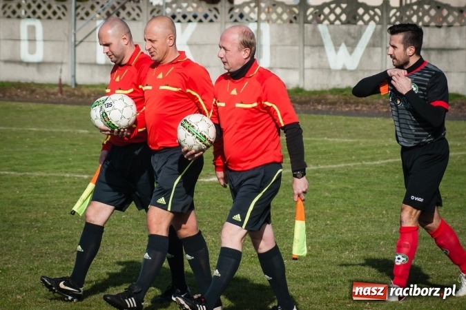 Zdjęcie w galerii na portalu naszraciborz.pl: Tworków nie pozostawił złudzeń Gołkowicom. Pewna wygrana beniaminka wiadomości z regionu