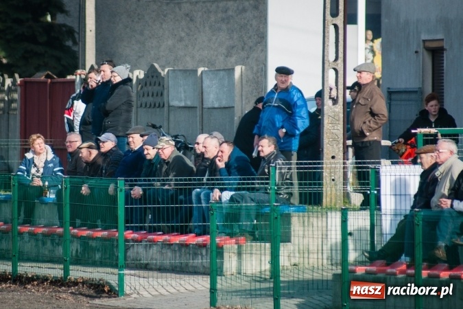 Zdjęcie w galerii na portalu naszraciborz.pl: Tworków nie pozostawił złudzeń Gołkowicom. Pewna wygrana beniaminka wiadomości z regionu