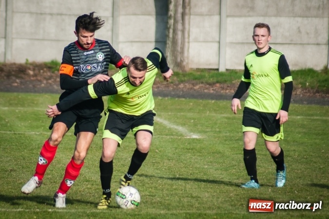 Zdjęcie w galerii na portalu naszraciborz.pl: Tworków nie pozostawił złudzeń Gołkowicom. Pewna wygrana beniaminka wiadomości z regionu