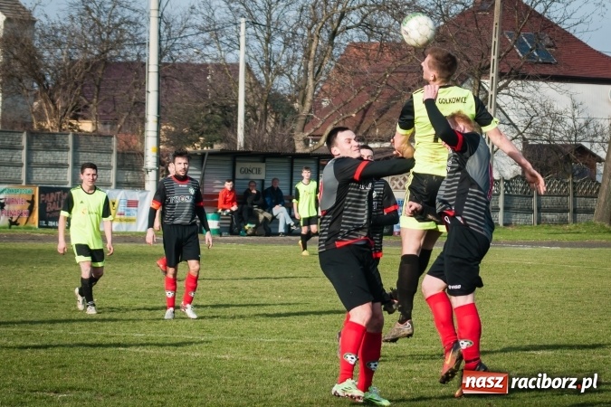 Zdjęcie w galerii na portalu naszraciborz.pl: Tworków nie pozostawił złudzeń Gołkowicom. Pewna wygrana beniaminka wiadomości z regionu