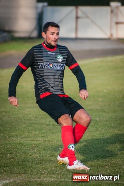Zdjęcie w galerii na portalu naszraciborz.pl: Tworków nie pozostawił złudzeń Gołkowicom. Pewna wygrana beniaminka wiadomości z regionu