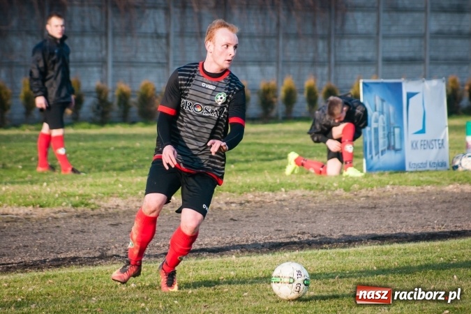 Zdjęcie w galerii na portalu naszraciborz.pl: Tworków nie pozostawił złudzeń Gołkowicom. Pewna wygrana beniaminka wiadomości z regionu