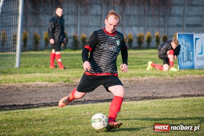 Zdjęcie w galerii na portalu naszraciborz.pl: Tworków nie pozostawił złudzeń Gołkowicom. Pewna wygrana beniaminka wiadomości z regionu