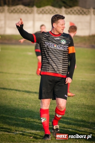 Zdjęcie w galerii na portalu naszraciborz.pl: Tworków nie pozostawił złudzeń Gołkowicom. Pewna wygrana beniaminka wiadomości z regionu