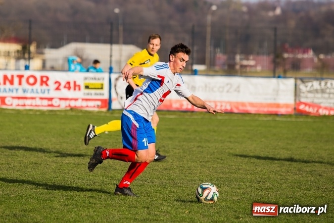 Zdjęcie w galerii na portalu naszraciborz.pl: Błędy lubią się mścić. Radziechowy lepsze od Unii wiadomości z regionu