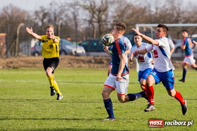 Zdjęcie w galerii na portalu naszraciborz.pl: Błędy lubią się mścić. Radziechowy lepsze od Unii wiadomości z regionu