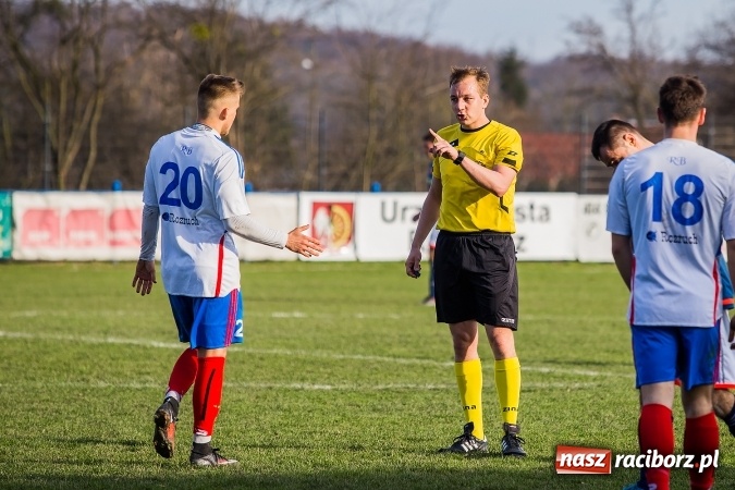 Zdjęcie w galerii na portalu naszraciborz.pl: Błędy lubią się mścić. Radziechowy lepsze od Unii wiadomości z regionu