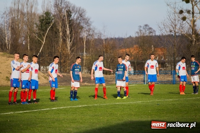 Zdjęcie w galerii na portalu naszraciborz.pl: Błędy lubią się mścić. Radziechowy lepsze od Unii wiadomości z regionu