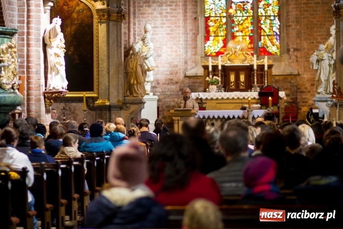 Zdjęcie w galerii na portalu naszraciborz.pl: Pielgrzymka Skautów Europy do Rud  wiadomości z regionu