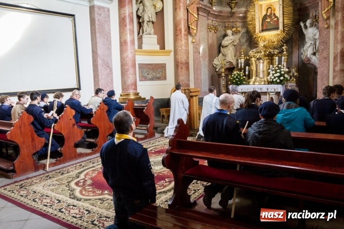 Zdjęcie w galerii na portalu naszraciborz.pl: Pielgrzymka Skautów Europy do Rud  wiadomości z regionu
