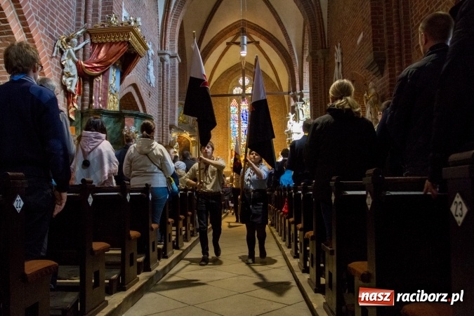 Zdjęcie w galerii na portalu naszraciborz.pl: Pielgrzymka Skautów Europy do Rud  wiadomości z regionu