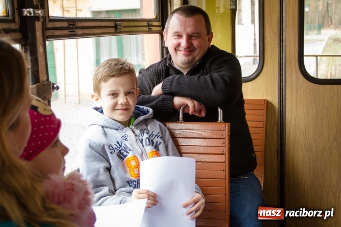 Zdjęcie w galerii na portalu naszraciborz.pl: Rudzka wąskotor&oacute;wka przywitała wiosnę wiadomości z regionu