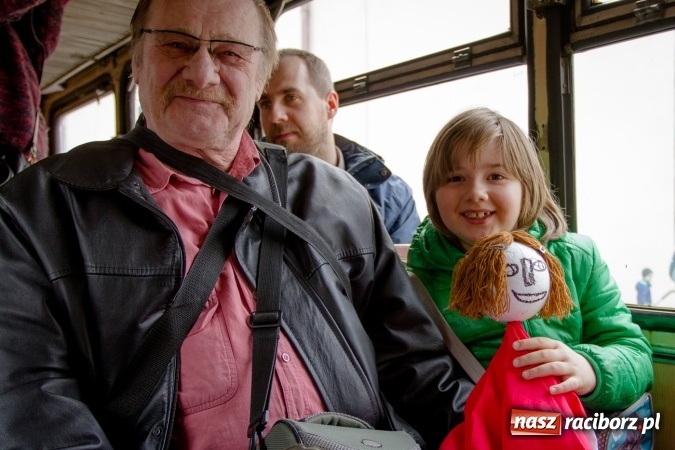 Zdjęcie w galerii na portalu naszraciborz.pl: Rudzka wąskotor&oacute;wka przywitała wiosnę wiadomości z regionu