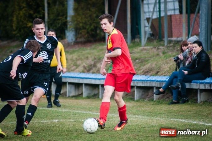 Zdjęcie w galerii na portalu naszraciborz.pl: Miłe złego początki. Markowice nie sprostały Koziołkom wiadomości z regionu