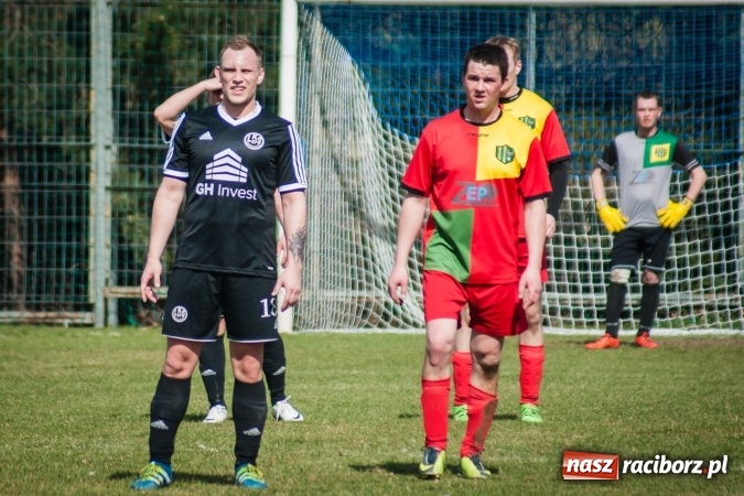 Zdjęcie w galerii na portalu naszraciborz.pl: Miłe złego początki. Markowice nie sprostały Koziołkom wiadomości z regionu