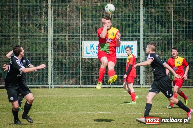 Zdjęcie w galerii na portalu naszraciborz.pl: Miłe złego początki. Markowice nie sprostały Koziołkom wiadomości z regionu