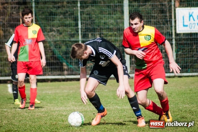Zdjęcie w galerii na portalu naszraciborz.pl: Miłe złego początki. Markowice nie sprostały Koziołkom wiadomości z regionu