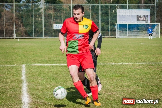 Zdjęcie w galerii na portalu naszraciborz.pl: Miłe złego początki. Markowice nie sprostały Koziołkom wiadomości z regionu