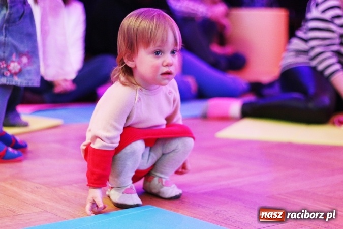 Zdjęcie w galerii na portalu naszraciborz.pl: Z dźwiękiem dookoła świata - muzyczne popołudnie w RCK  wiadomości z regionu