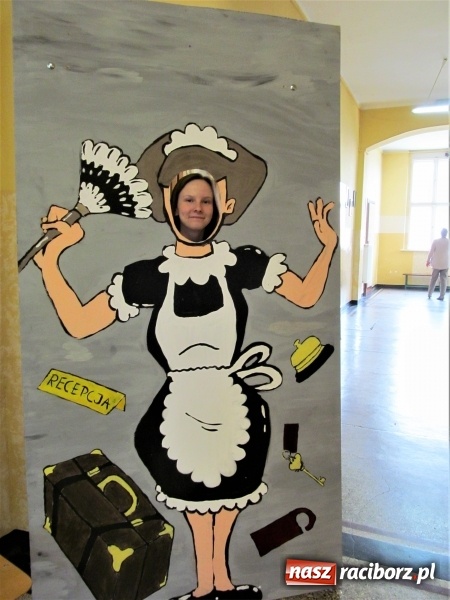 Zdjęcie w galerii na portalu naszraciborz.pl: Uczniowie Gimnazjum nr 5 na legalnych wagarach z Ekonomikiem i Gastronomikiem wiadomości z regionu