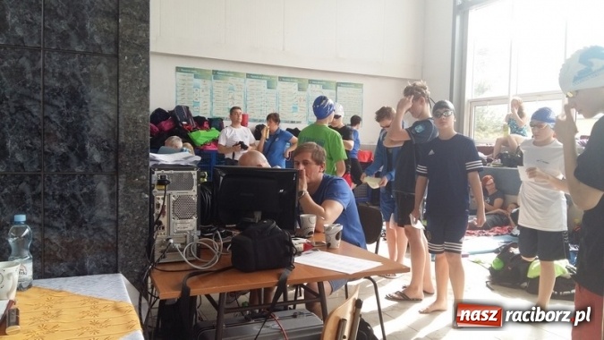 Zdjęcie w galerii na portalu naszraciborz.pl: Pływanie. Dobry start 13-latków wiadomości z regionu