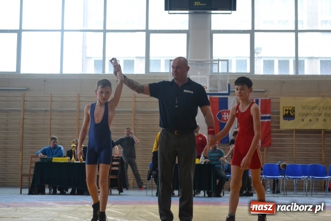 Zdjęcie w galerii na portalu naszraciborz.pl: Dwadzieścia medali zapaśników Unii Racibórz na Mistrzostwach Śląska Dzieci i Kadetów oraz Pucharze Śląska Młodzików  wiadomości z regionu