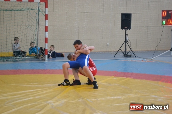 Zdjęcie w galerii na portalu naszraciborz.pl: Dwadzieścia medali zapaśników Unii Racibórz na Mistrzostwach Śląska Dzieci i Kadetów oraz Pucharze Śląska Młodzików  wiadomości z regionu