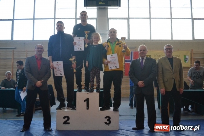Zdjęcie w galerii na portalu naszraciborz.pl: Dwadzieścia medali zapaśników Unii Racibórz na Mistrzostwach Śląska Dzieci i Kadetów oraz Pucharze Śląska Młodzików  wiadomości z regionu