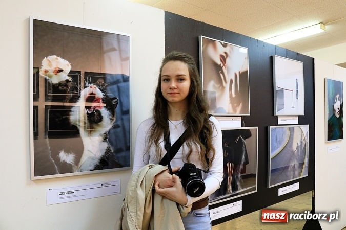 Zdjęcie w galerii na portalu naszraciborz.pl: Kolejny sukces Fotonu. Prace student&oacute;w na XIV Rybnickim Festiwalu Fotografii wiadomości z regionu