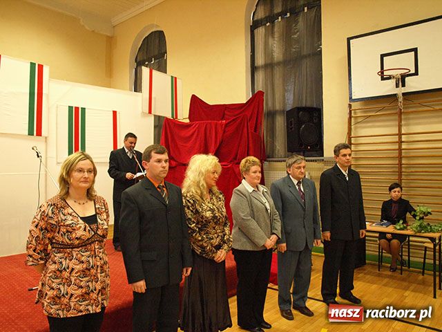 Zdjęcie w galerii na portalu naszraciborz.pl: Wigilia nauczycielskiego święta wiadomości z regionu