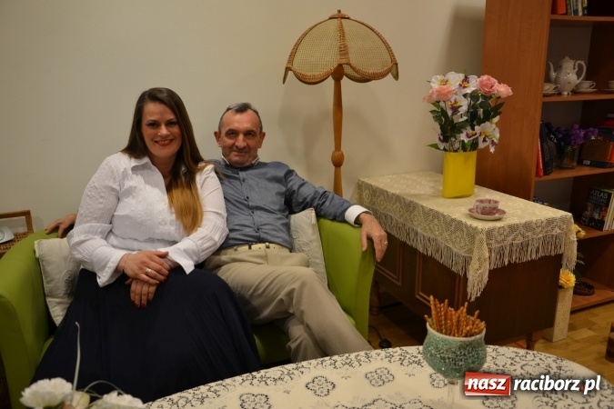 Zdjęcie w galerii na portalu naszraciborz.pl: Rozmówki na linii - premiera spektaklu na Zamku Piastowskim  wiadomości z regionu