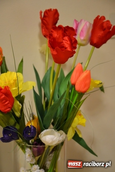 Zdjęcie w galerii na portalu naszraciborz.pl: Rozmówki na linii - premiera spektaklu na Zamku Piastowskim  wiadomości z regionu