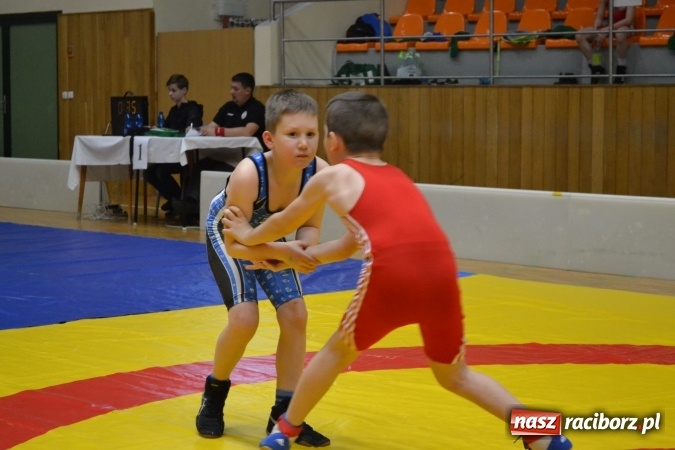 Zdjęcie w galerii na portalu naszraciborz.pl: Medale najmłodszych zapaśników Unii Racibórz w Grand Prix Hodonina wiadomości z regionu