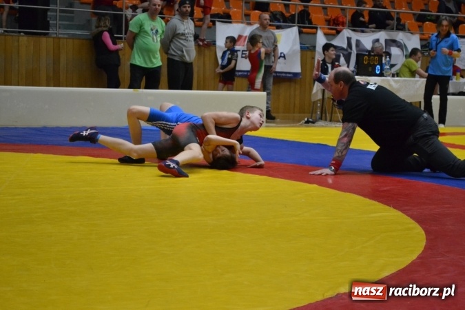 Zdjęcie w galerii na portalu naszraciborz.pl: Medale najmłodszych zapaśników Unii Racibórz w Grand Prix Hodonina wiadomości z regionu