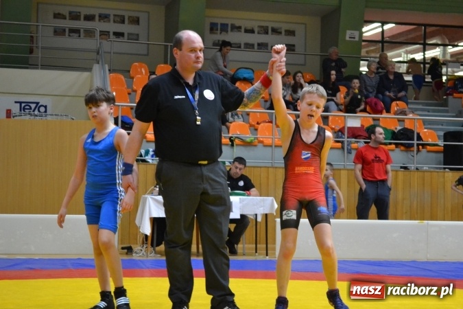 Zdjęcie w galerii na portalu naszraciborz.pl: Medale najmłodszych zapaśników Unii Racibórz w Grand Prix Hodonina wiadomości z regionu