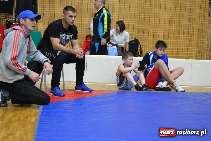 Zdjęcie w galerii na portalu naszraciborz.pl: Medale najmłodszych zapaśników Unii Racibórz w Grand Prix Hodonina wiadomości z regionu