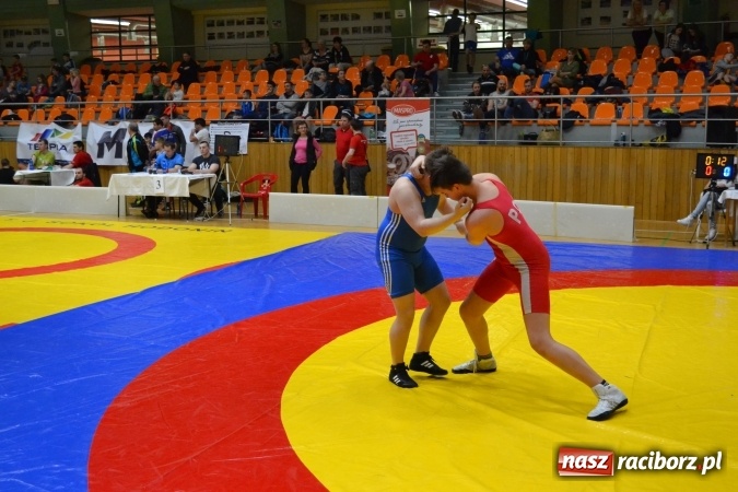 Zdjęcie w galerii na portalu naszraciborz.pl: Medale najmłodszych zapaśników Unii Racibórz w Grand Prix Hodonina wiadomości z regionu