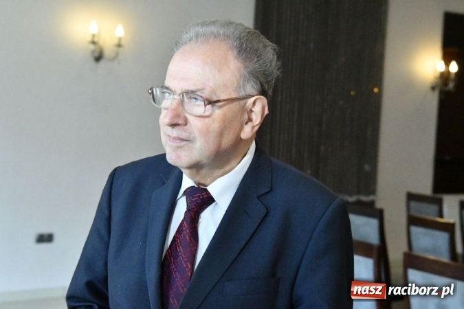 Zdjęcie w galerii na portalu naszraciborz.pl: Gwiazdka Serc 2016. W hotelu Racibor podsumowano edycję i rozdano pieniądze wiadomości z regionu