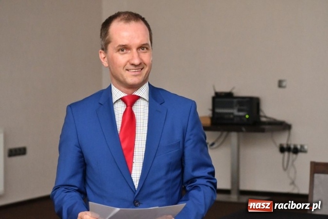 Zdjęcie w galerii na portalu naszraciborz.pl: Gwiazdka Serc 2016. W hotelu Racibor podsumowano edycję i rozdano pieniądze wiadomości z regionu