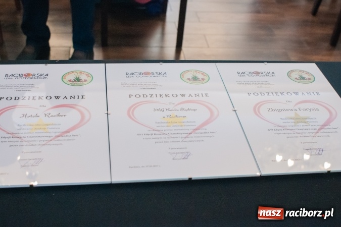 Zdjęcie w galerii na portalu naszraciborz.pl: Gwiazdka Serc 2016. W hotelu Racibor podsumowano edycję i rozdano pieniądze wiadomości z regionu