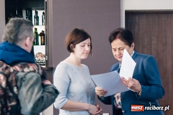 Zdjęcie w galerii na portalu naszraciborz.pl: Gwiazdka Serc 2016. W hotelu Racibor podsumowano edycję i rozdano pieniądze wiadomości z regionu
